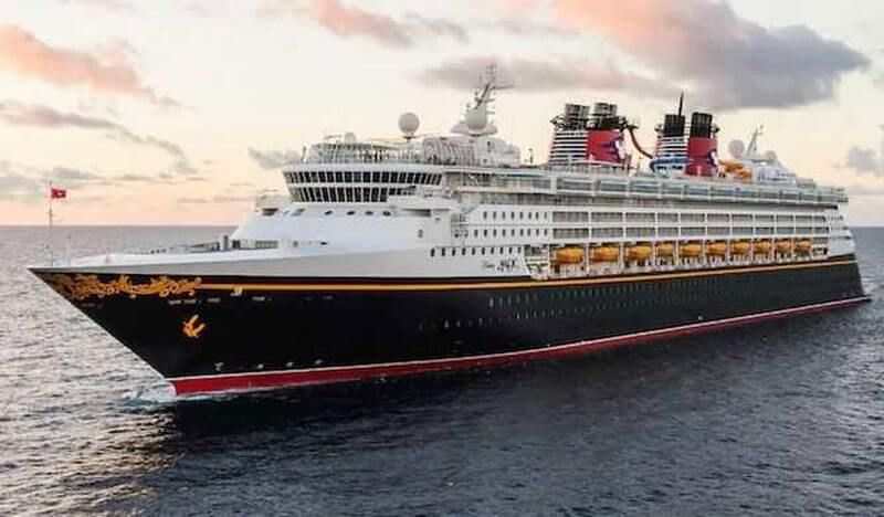 Navire disney magic croisière