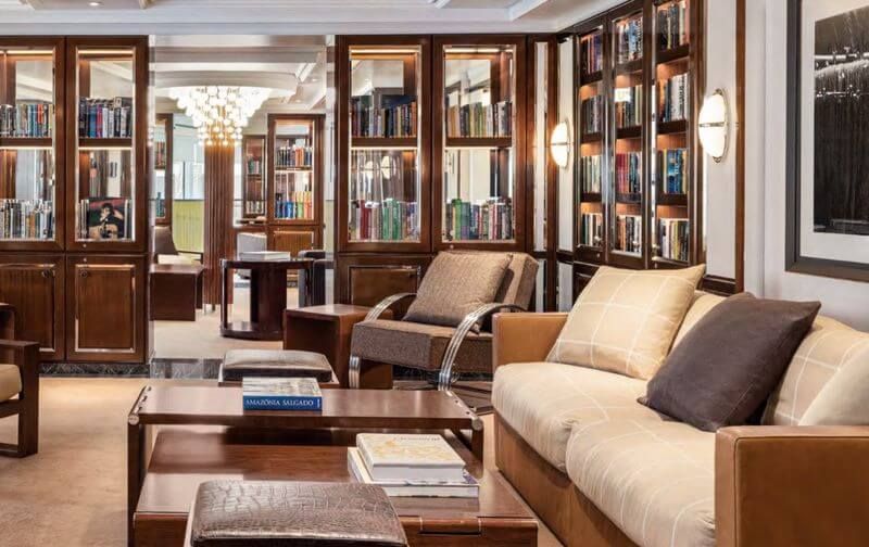 Croisière Allura bibliothèque et salon privé