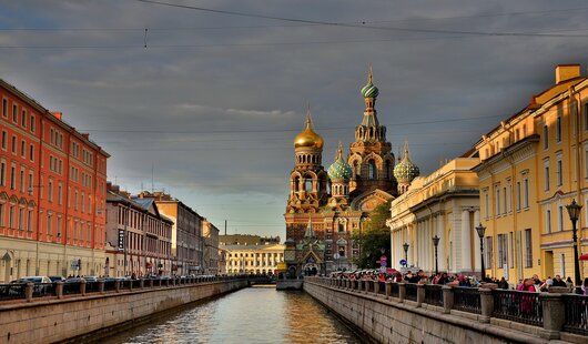 saint-petersbourg, ville riche en tresors et decouvertes